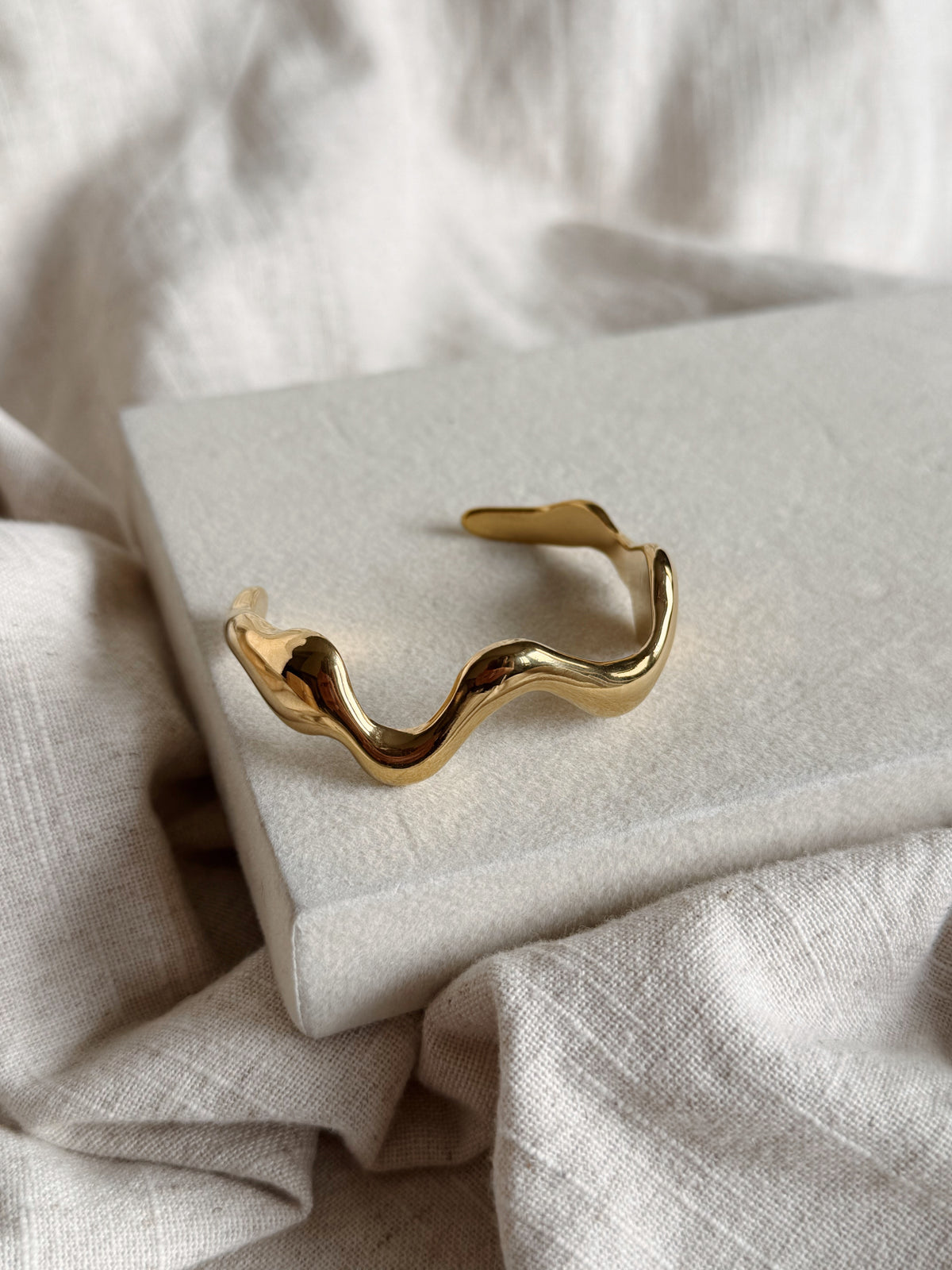 Wave Bracelet