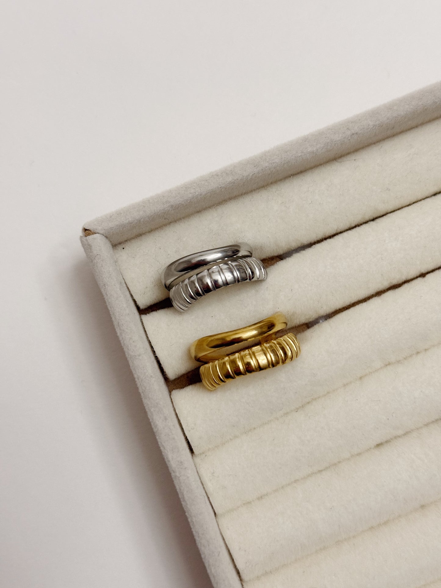 Zara Ring