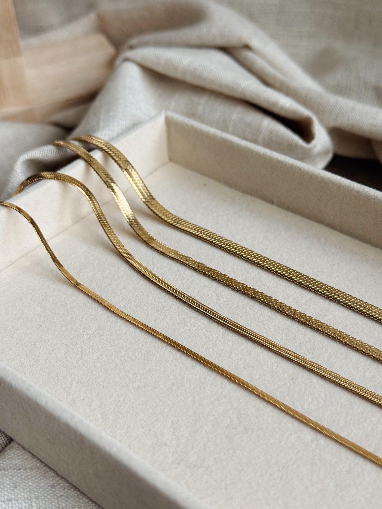 Herringbone Chain