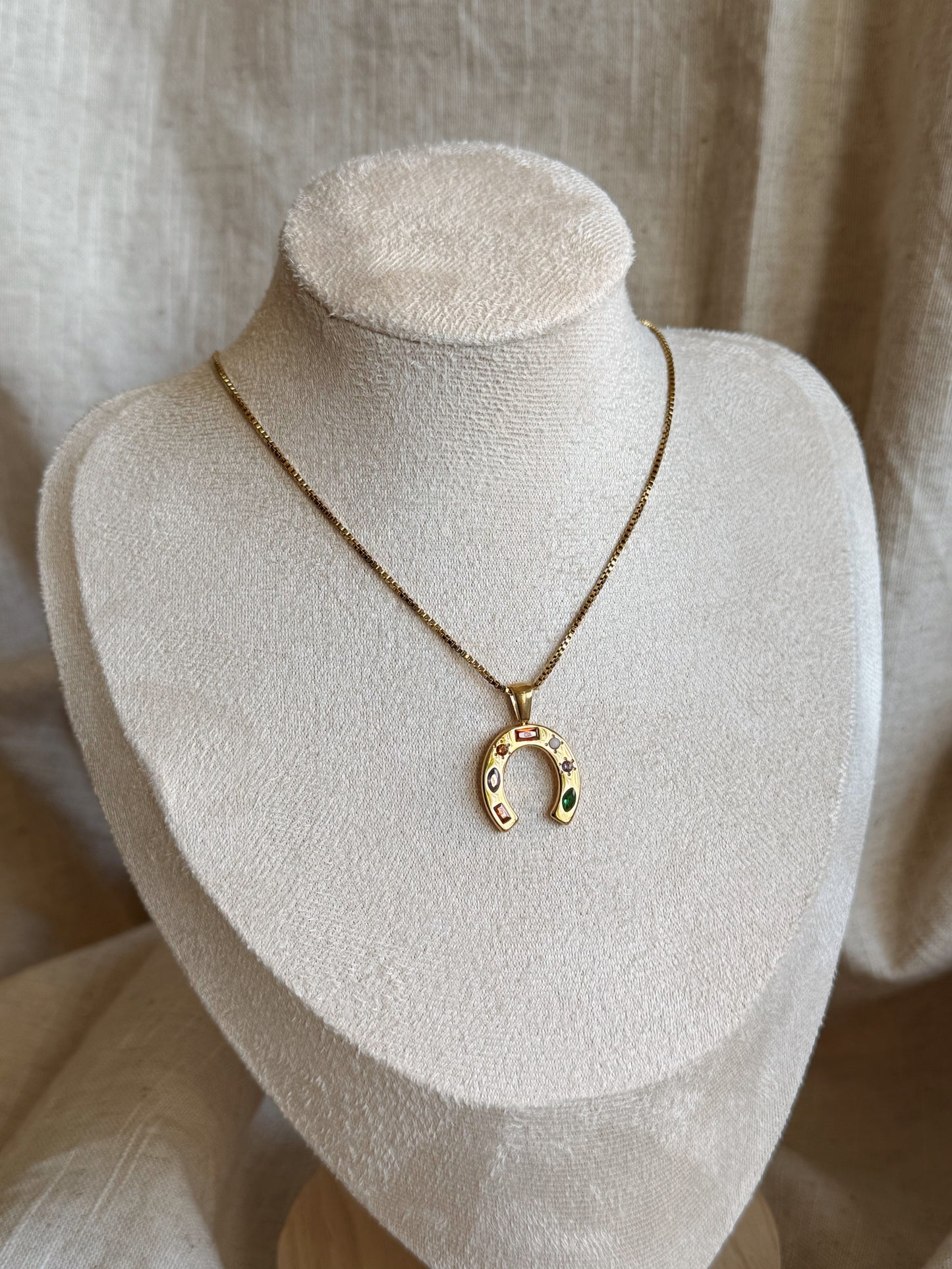 Bold Horseshoe Necklace