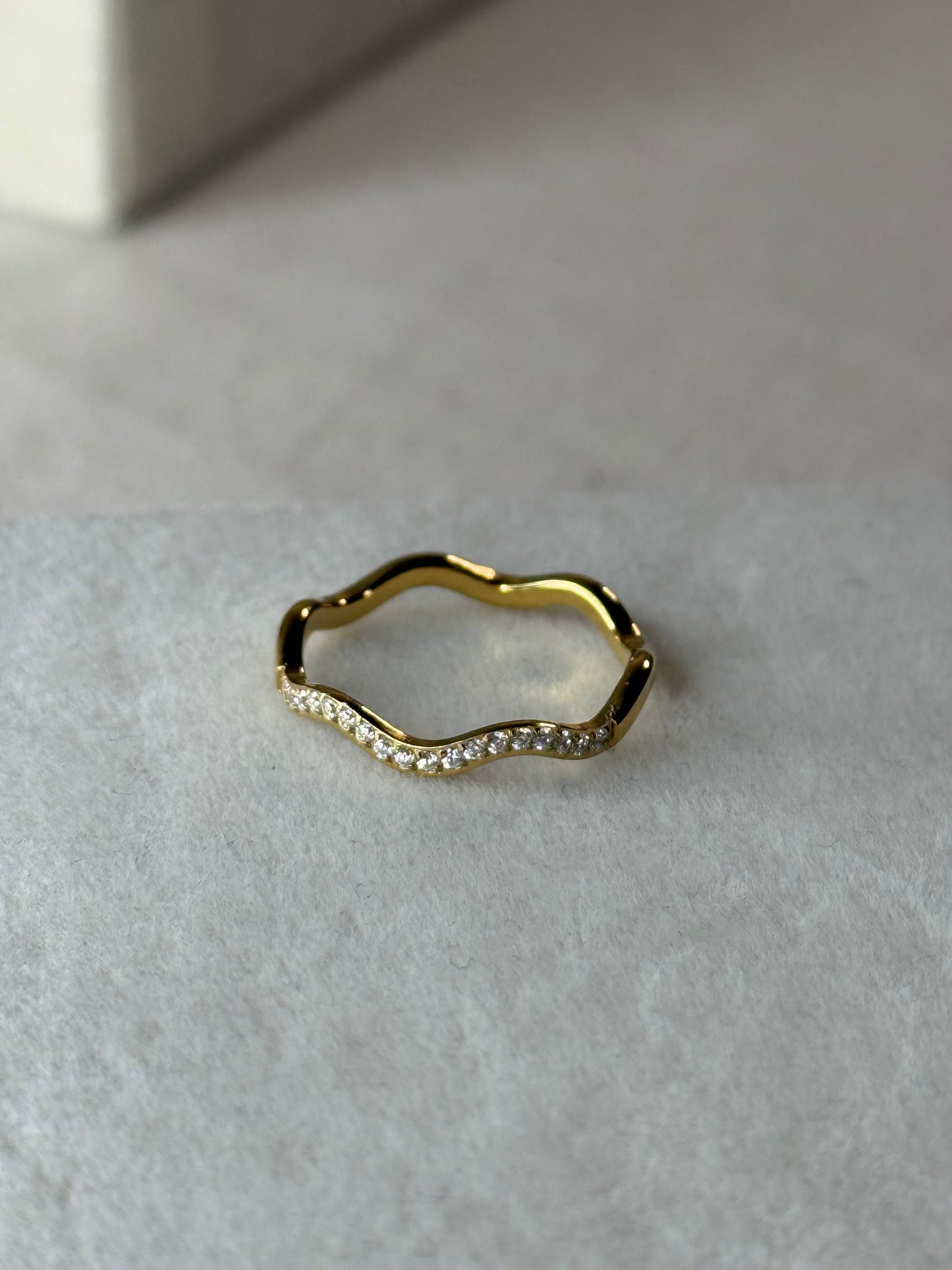 Wavy Ring
