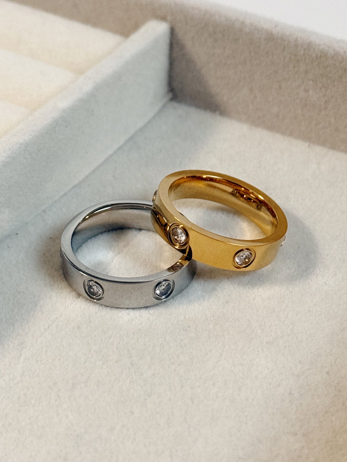 5mm Love Ring