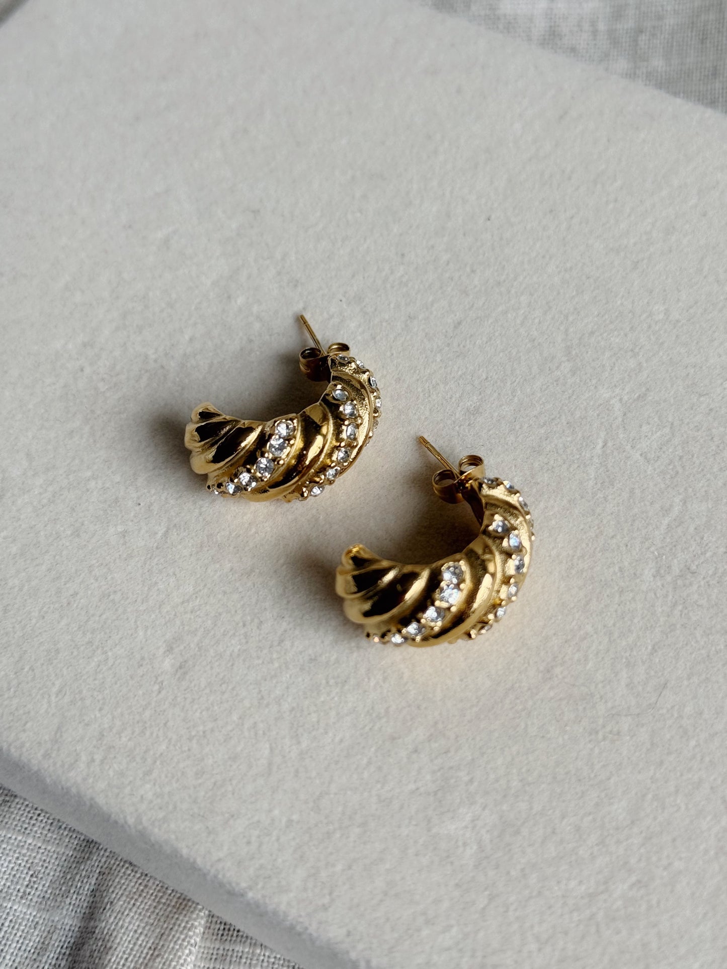Emera Earrings