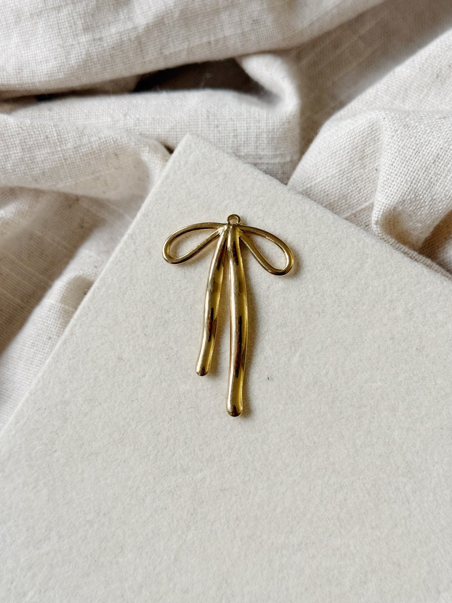 Long Bow Charm