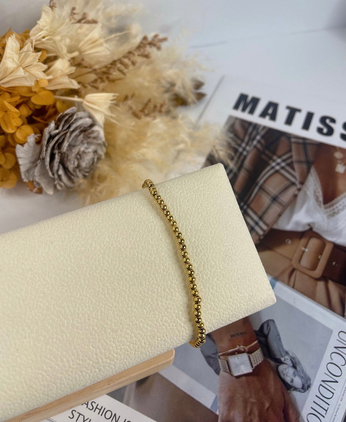 Elastic Bead Bracelet