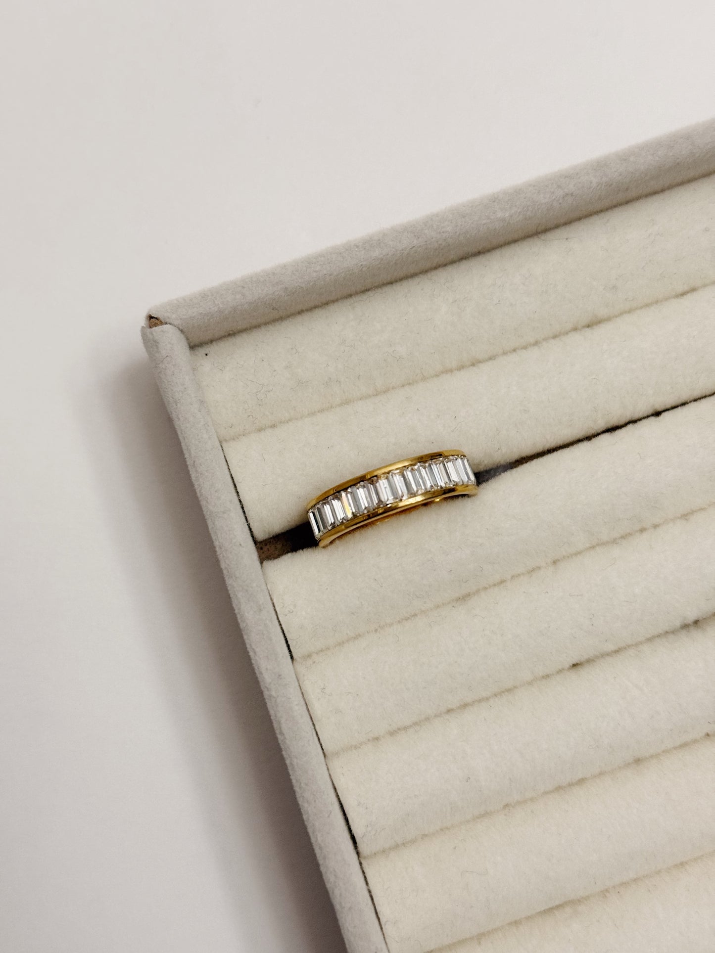 Unisex Nova Baguette Ring