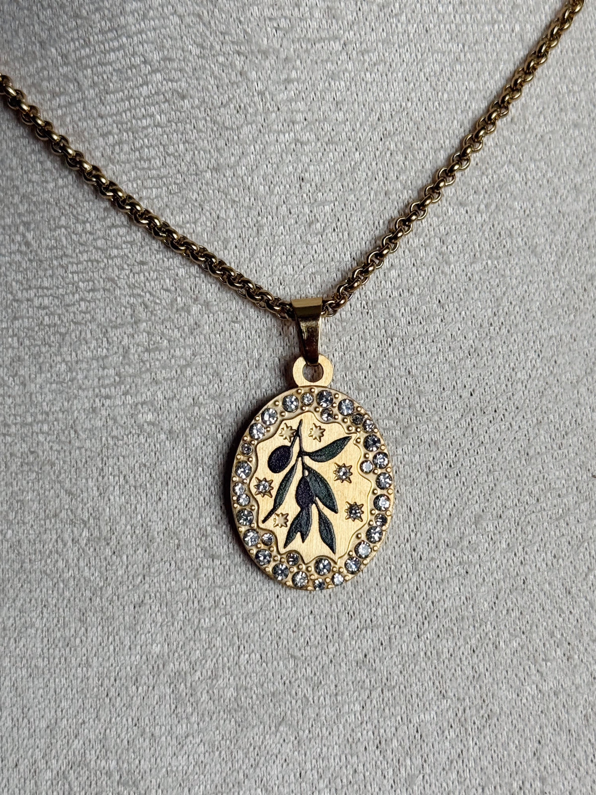 Olive Necklace