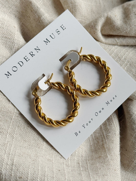Gemma Hoops