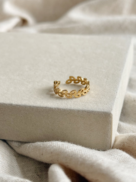 Leaf Ring