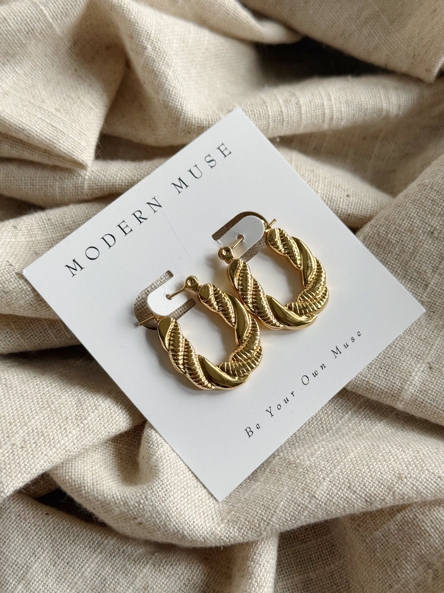 Zaria Hoops