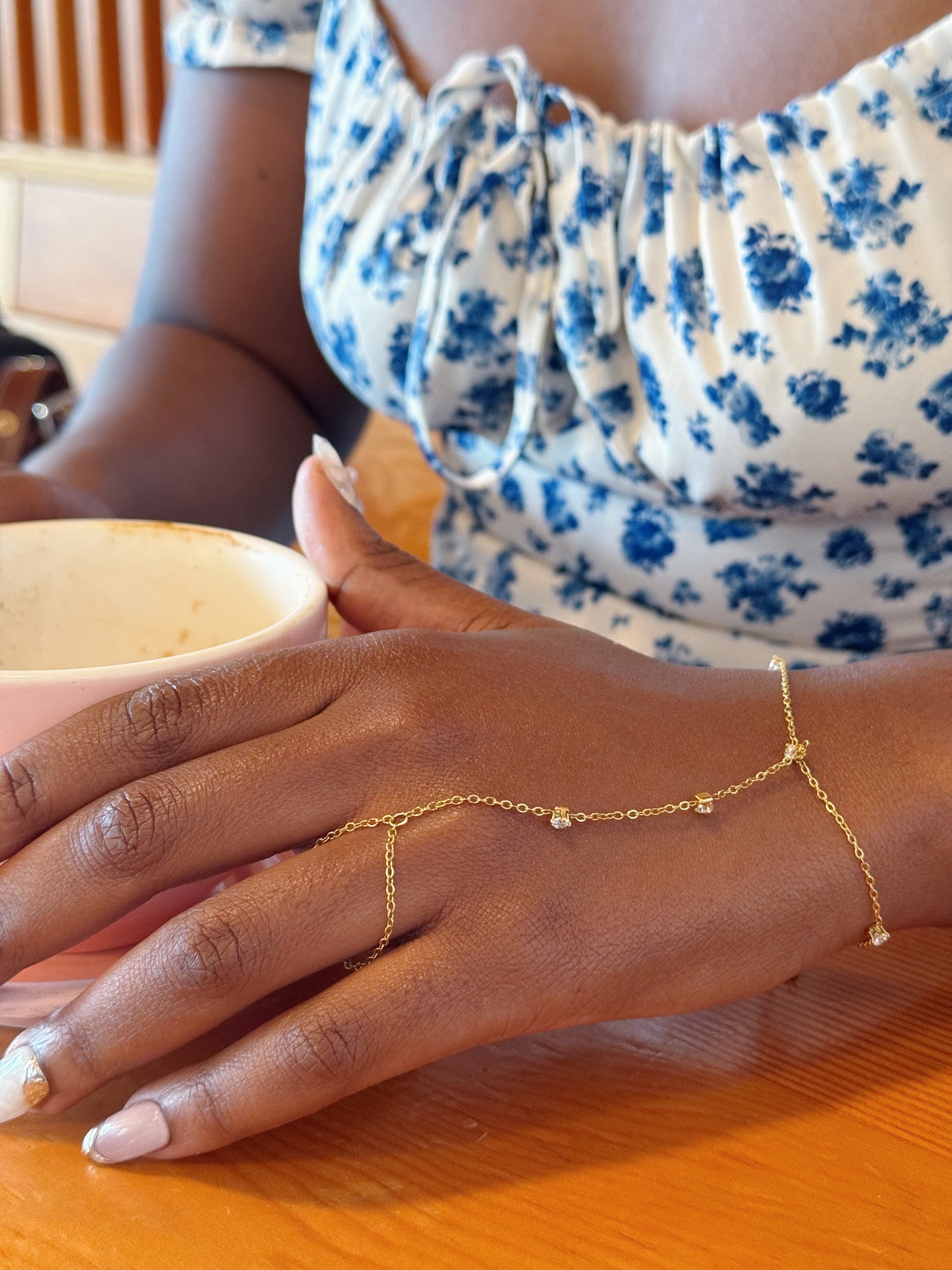 Luxe Handchain