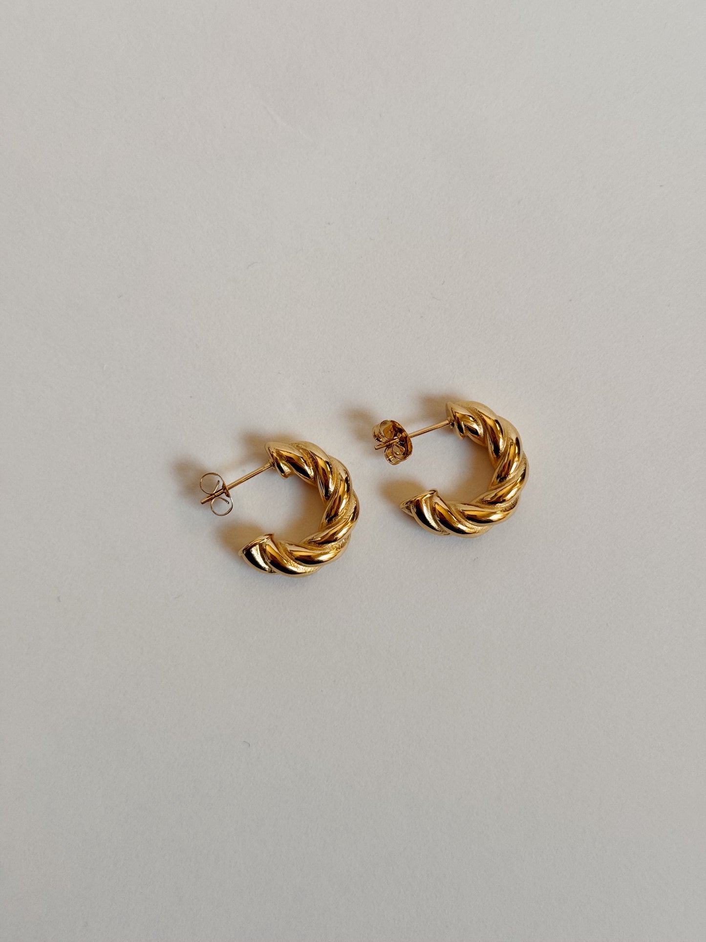 Milan Hoops